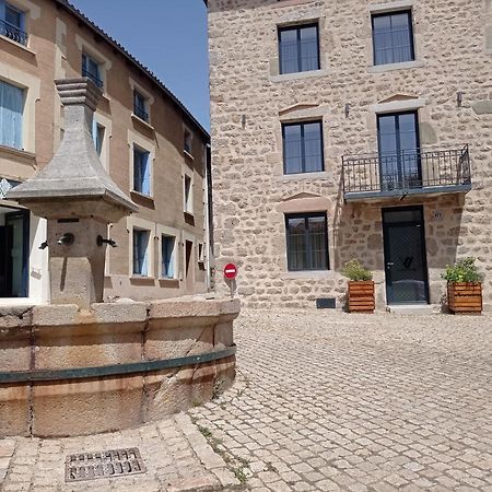 La Batisse Du Velay Hotel Saint-Didier-en-Velay Eksteriør billede