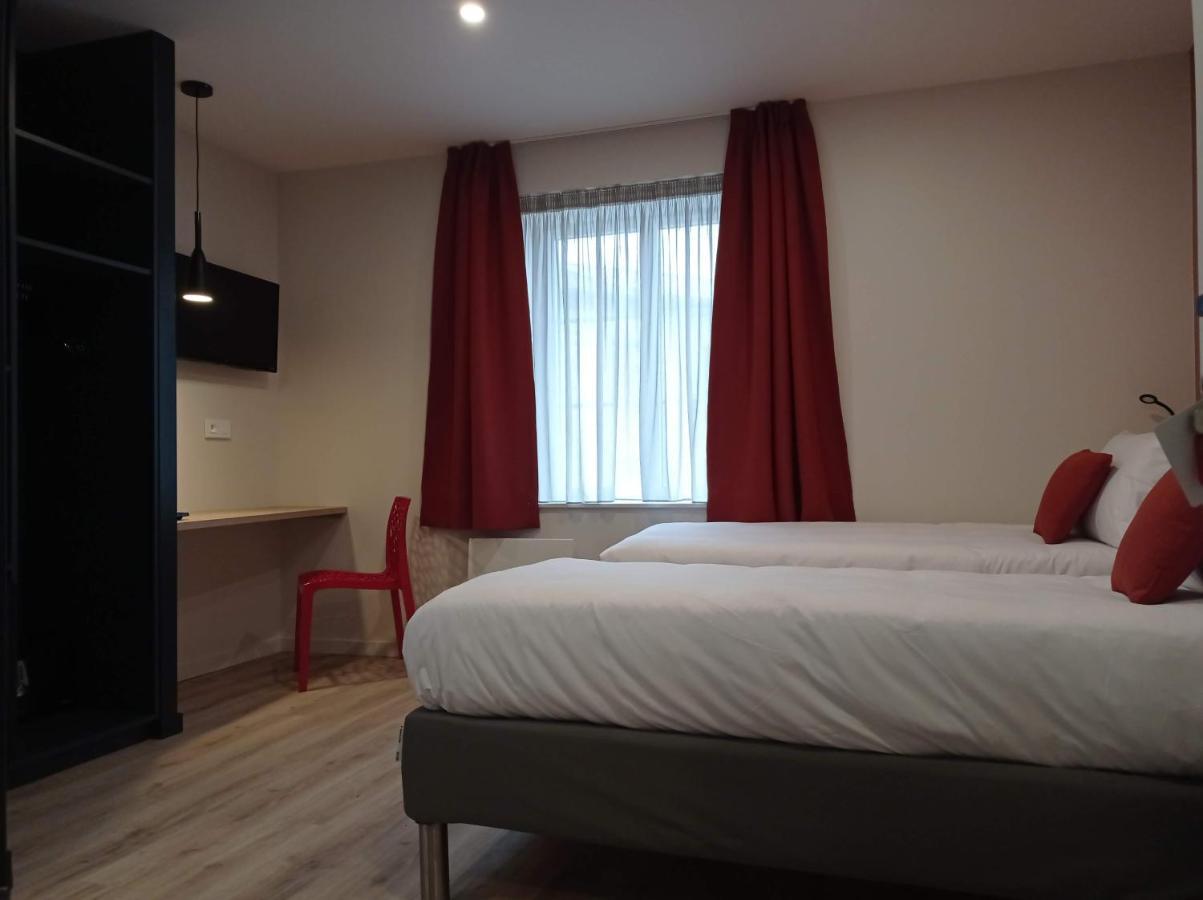 La Batisse Du Velay Hotel Saint-Didier-en-Velay Eksteriør billede